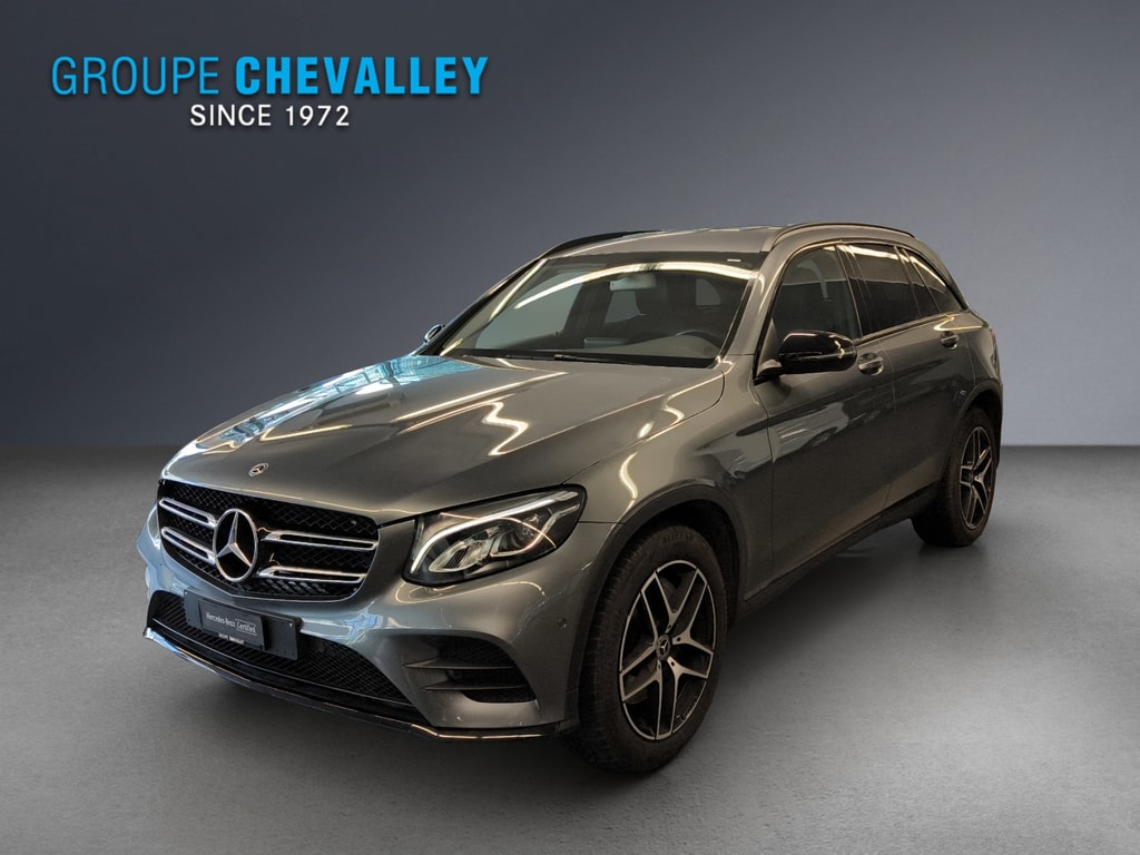 MERCEDES-BENZ GLC 250 AMG Line 4Matic