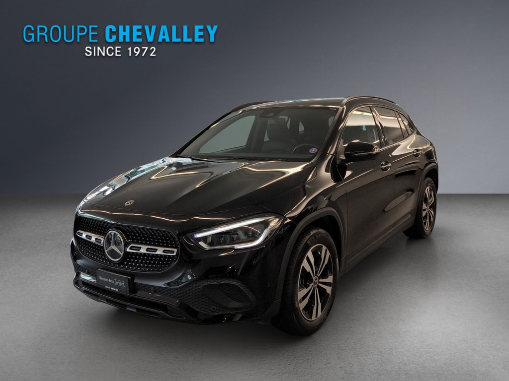 MERCEDES-BENZ GLA 200 4MProgressive 8G