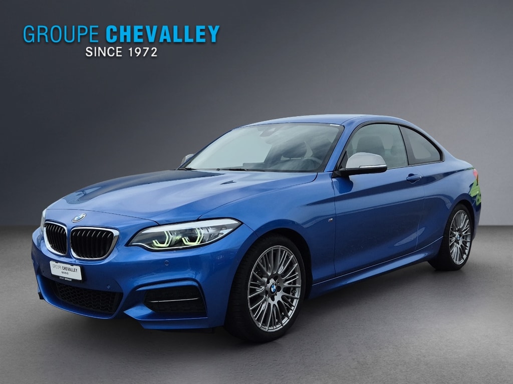 BMW M240i xDrive