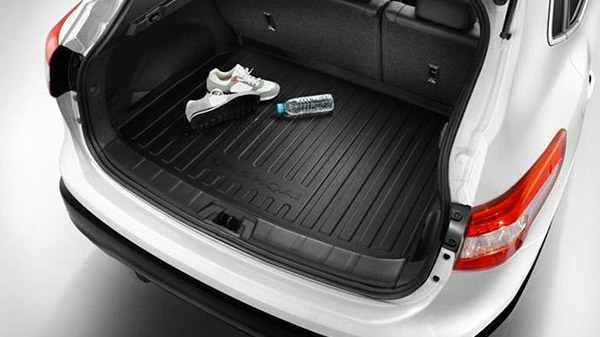 bac-de-coffre-souple-qashqai-nissan PACK HIVER NISSAN QASHQAI : Lot de tapis caoutchouc, Pack Protection avec seuils de porte, bac et seuil de coffre