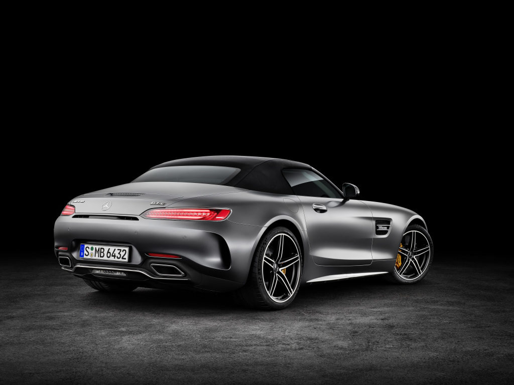 Les nouveaux Mercedes-AMG GT & GT C Roadster