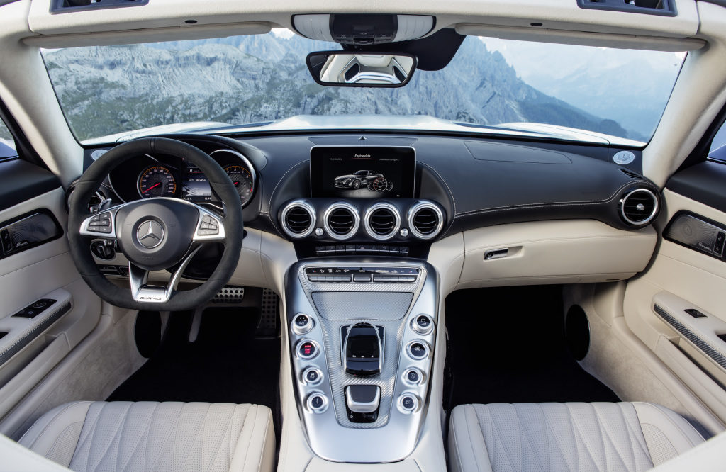 Les nouveaux Mercedes-AMG GT & GT C Roadster