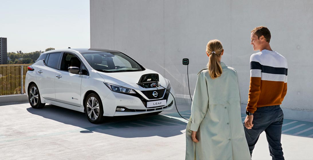 Nissan leaf electric