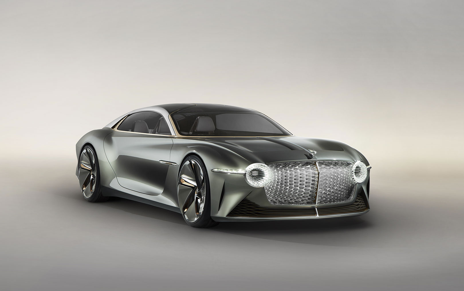 Nouvelle Bentley EXP 100