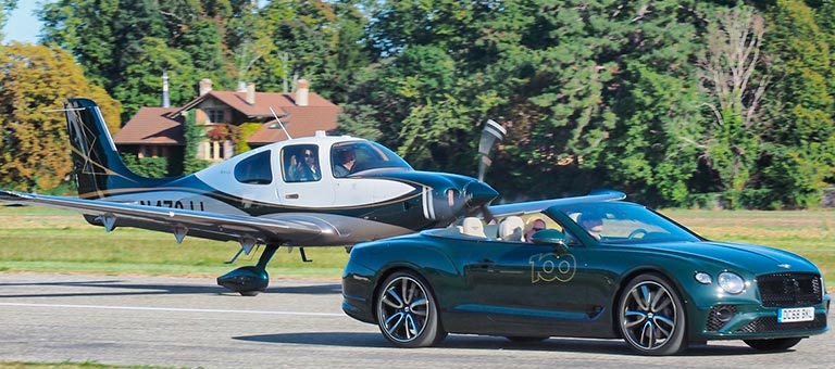 Journée d’essai Bentley Genève, Cirrus Aircraft et MasterCraft à Neuchâtel