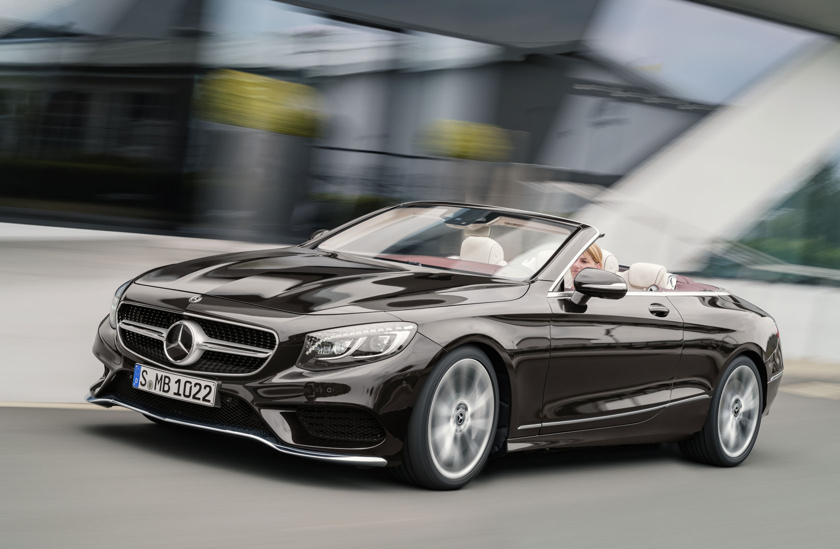 Mercedes Coupé et Cabriolet, quand les rêves deviennent réalité.
