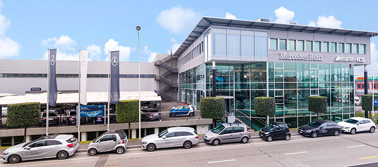 Garage Mercedes-Benz, AMG Performance Center, Van ProCenter et smart à Carouge Genève