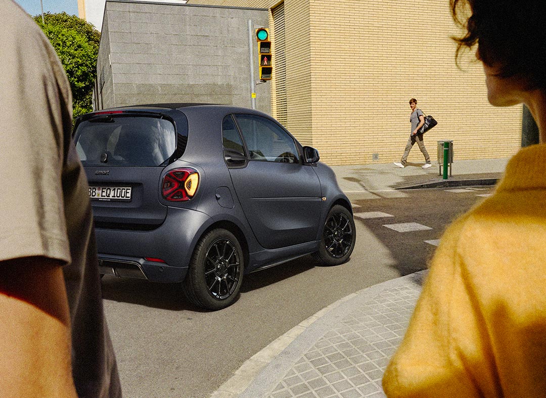 smart EQ fortwo edition bluedawn