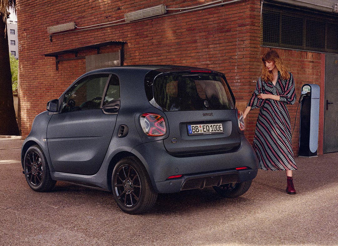 smart EQ fortwo edition bluedawn