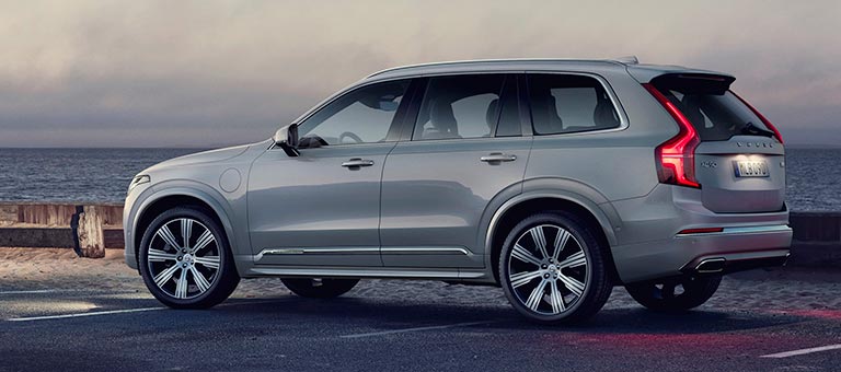 Volvo XC90 Recharge Plug-in Hybrid