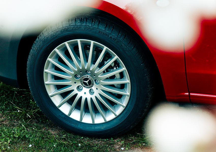 Changement de roues / pneus Mercedes Utilitaires